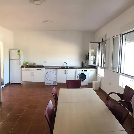 Хостел Peregrinos *